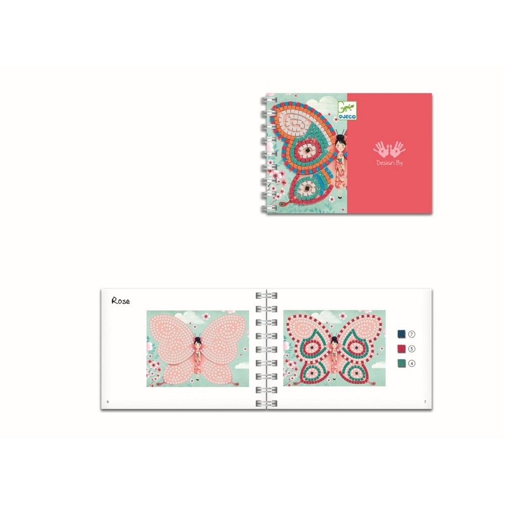 DJ08898-Mosaik-Schmetterlinge-4 Skizzenbuch, Spiralbindung, buntes Schmetterlingsmotiv, rosa und türkise Farbakzente, innen liegende Seiten mit weiteren Schmetterlingsmustern, Djeco-Logo.