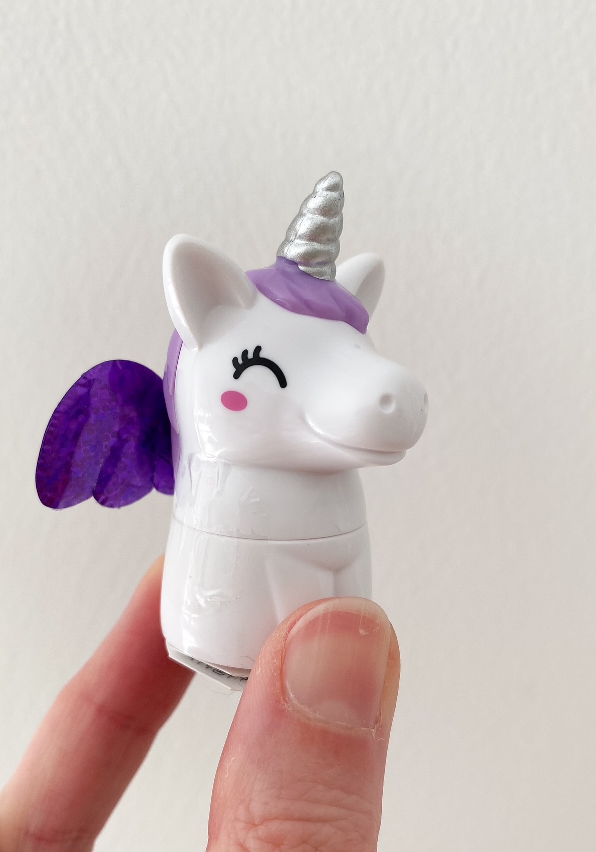 Lippenbalsam Einhorn lila