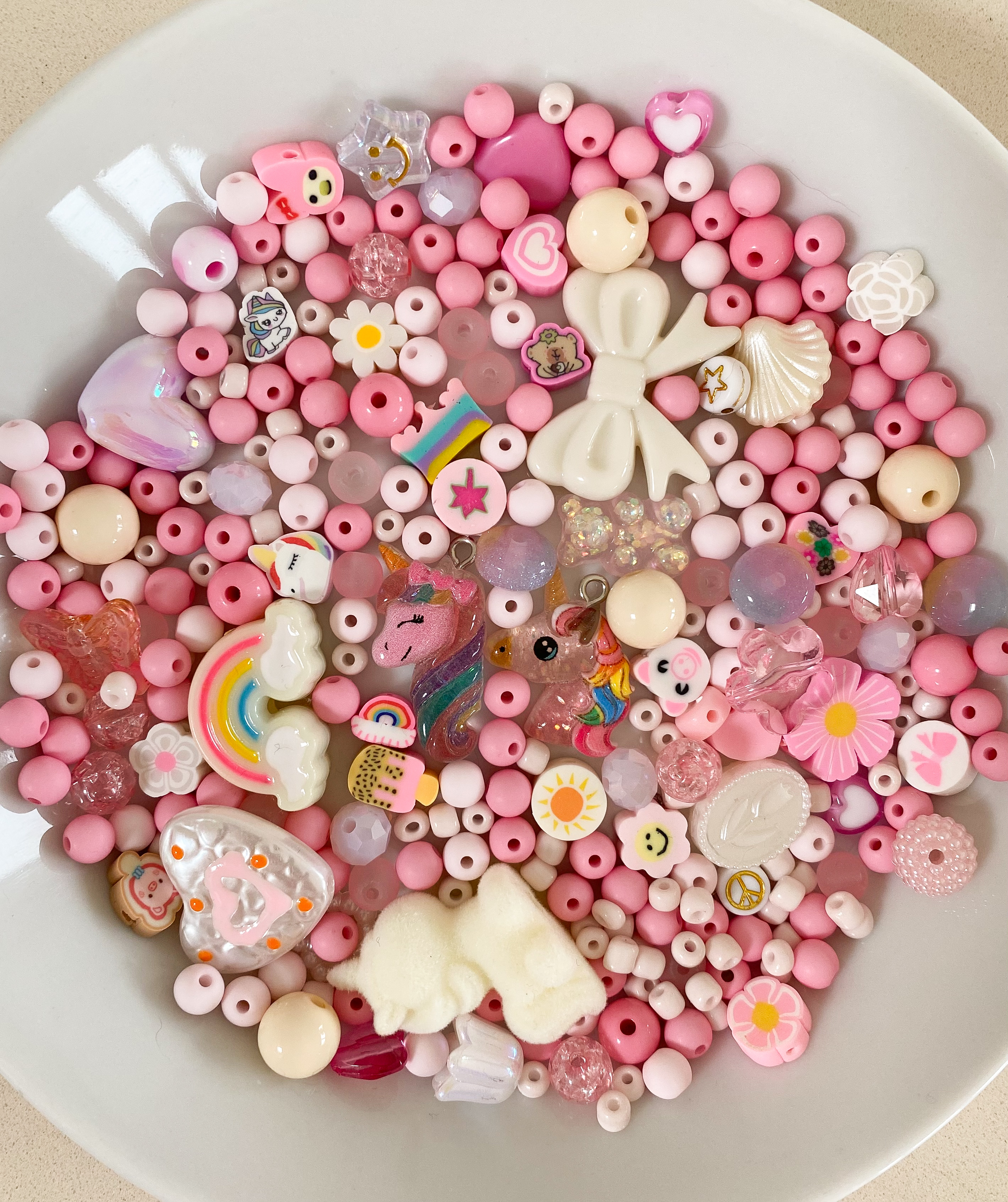 Perlenmix Anhänger 2x Einhorn