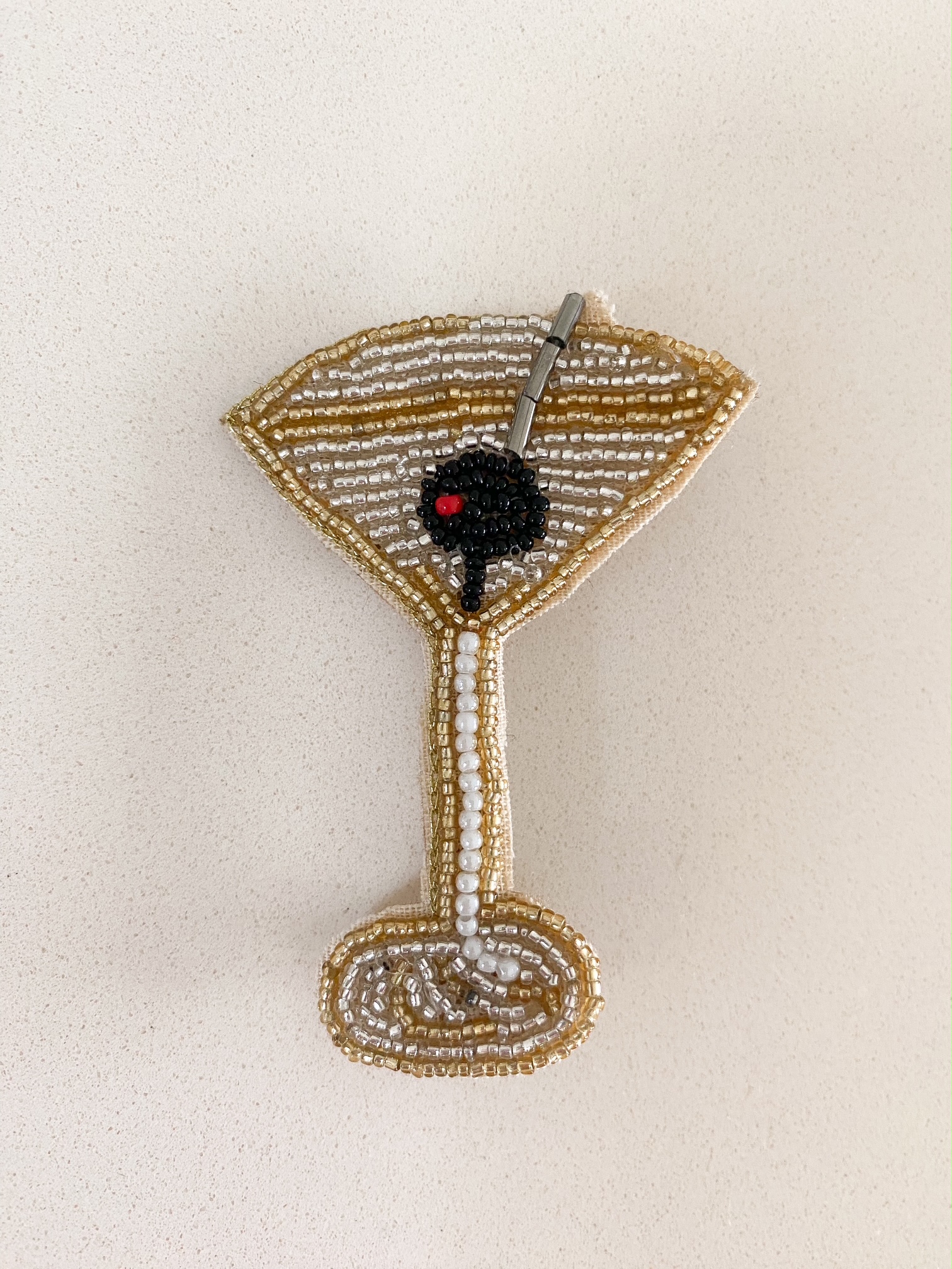 Anstecker aus Perlen Cocktail