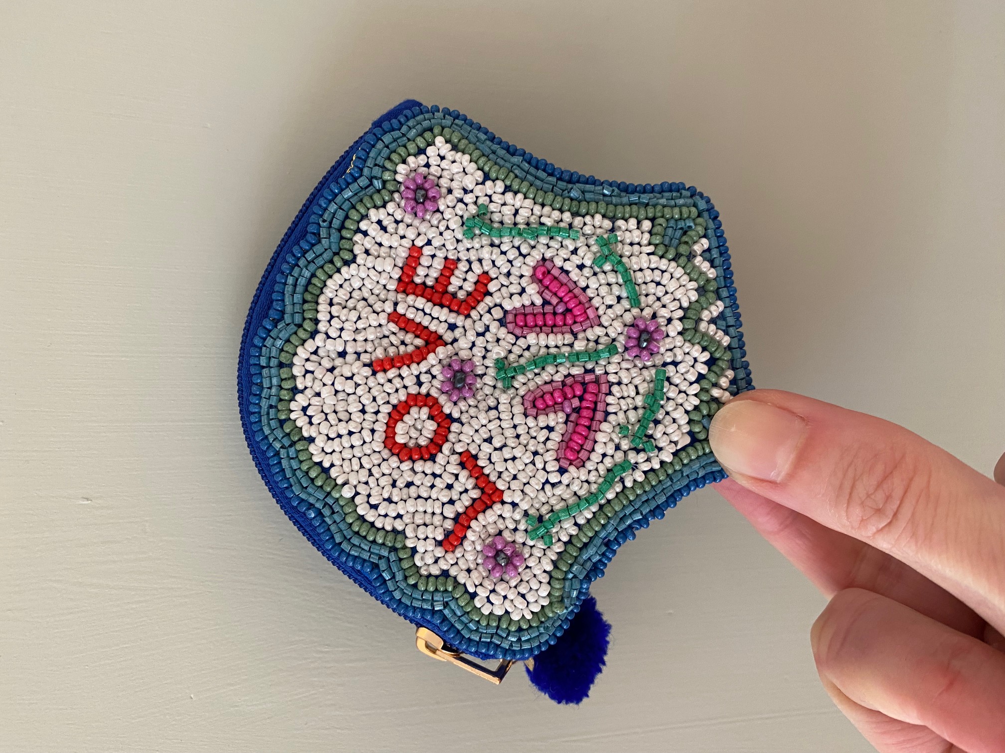 Kleines Etui mit Perlen Herz mit Muschel blau
