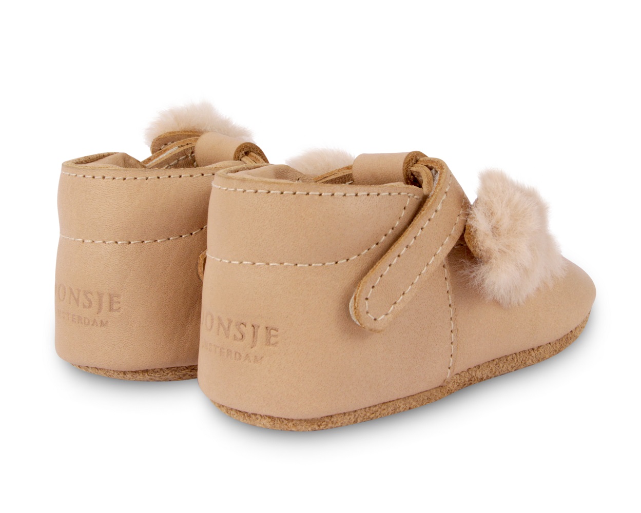 1004006_BL168_4 Babyschuhe, beigefarben, Leder, Klettverschluss, Plüschbommel, Markenaufdruck "Jonsje Amsterdam".