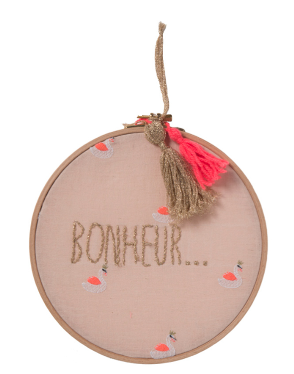 Bildschirmfoto-2018-09-17-um-21-31-13 Stickrahmen, rund, beige Stoff, goldene Stickerei "BONHEUR", weiße Schwäne mit orange Details, goldene und pinke Quasten, Aufhängung.