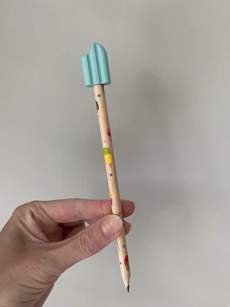 Bleistift mit Eis türkis