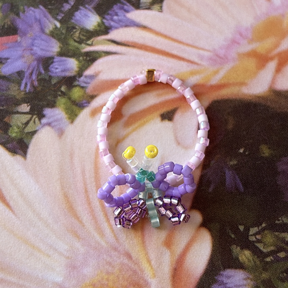 Ring mit Schmetterling