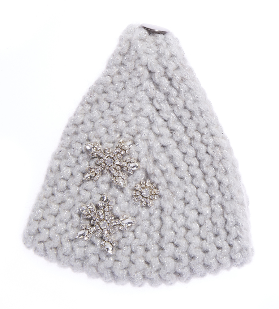 headband_677 Graue Strickmütze, grobes Strickmuster, zwei glitzernde Schneeflocken-Accessoires.