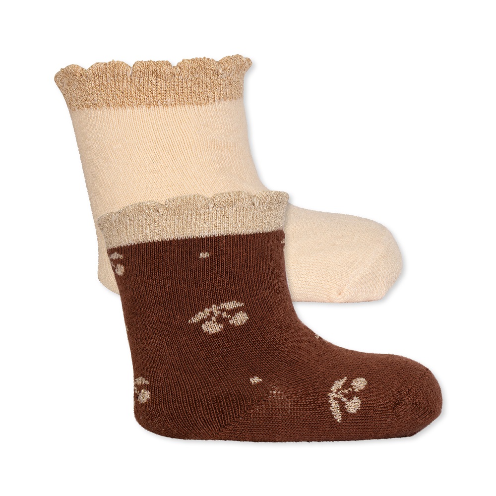 KS3759-2-PACK-LUREX-SOCKS-MON-CHERI-SHIFTING-SAND-Extra-0 Baby-Socken, Set aus zwei Paaren, cremefarben und braun, florale Muster auf brauner Socke, beide mit gerüschtem Bund.