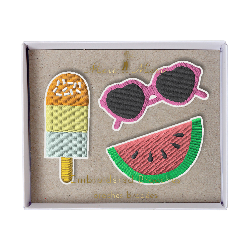50-0106 Stick-Patches Set, drei Designs: bunter Stieleis, pinke Sonnenbrille, Wassermelone, Verpackung aus Karton.