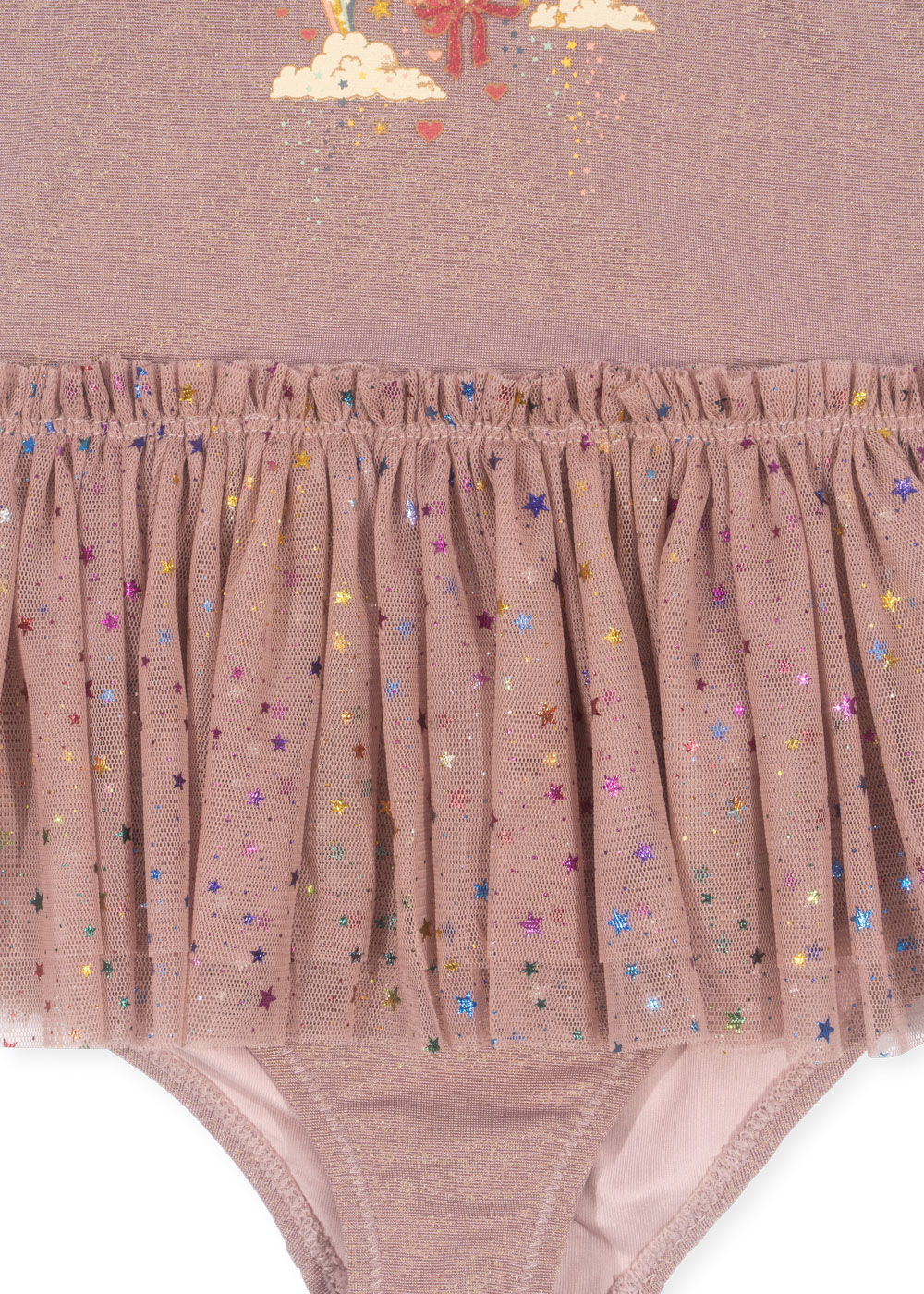 Tutu-Badeanzug, rosa, schimmernder Stoff, bunte Glitzersterne, Aufdruck mit Wolken und Herz.