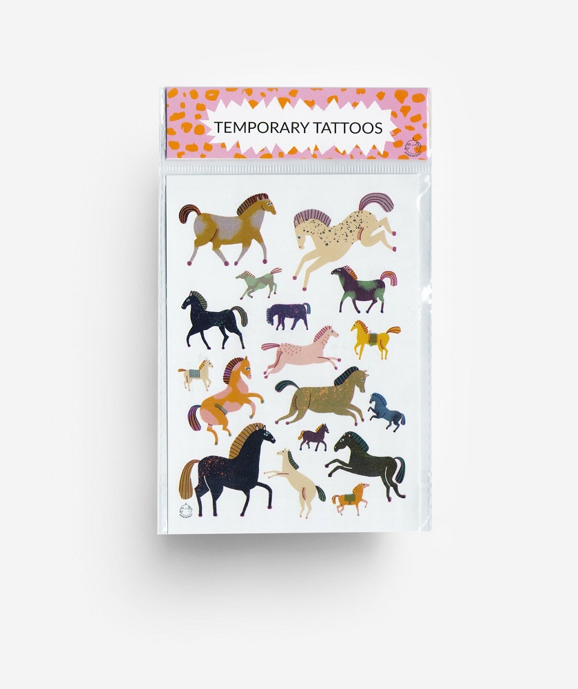 DIVTattsHorses_1024x1024-2x Temporäre Tattoos, bunte Pferdemotive, verschiedene Pferdearten und Farben, Verpackung: transparent mit Muster, Aufschrift: "Temporary Tattoos".
