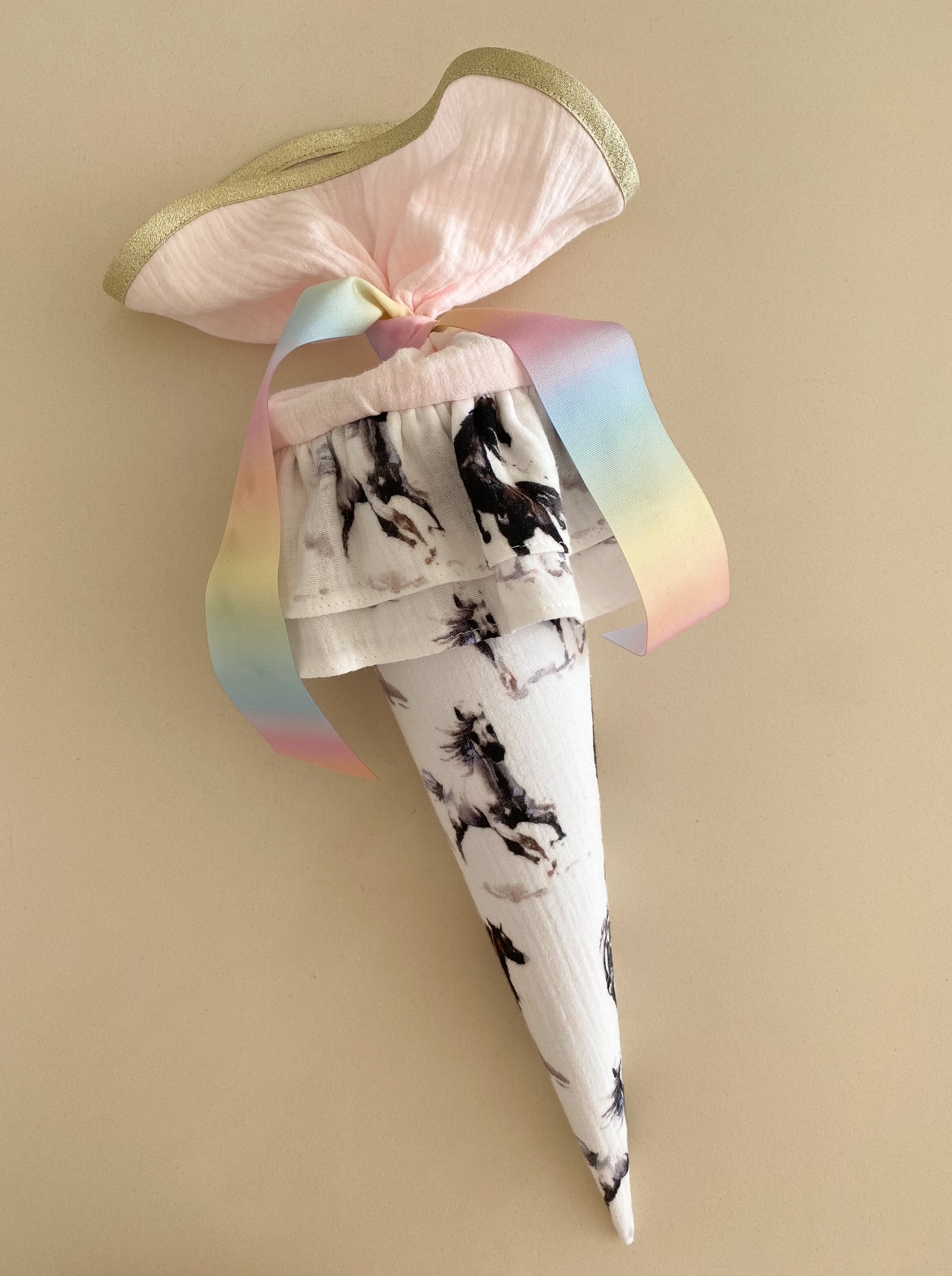 Schultüte 35 cm Pferde