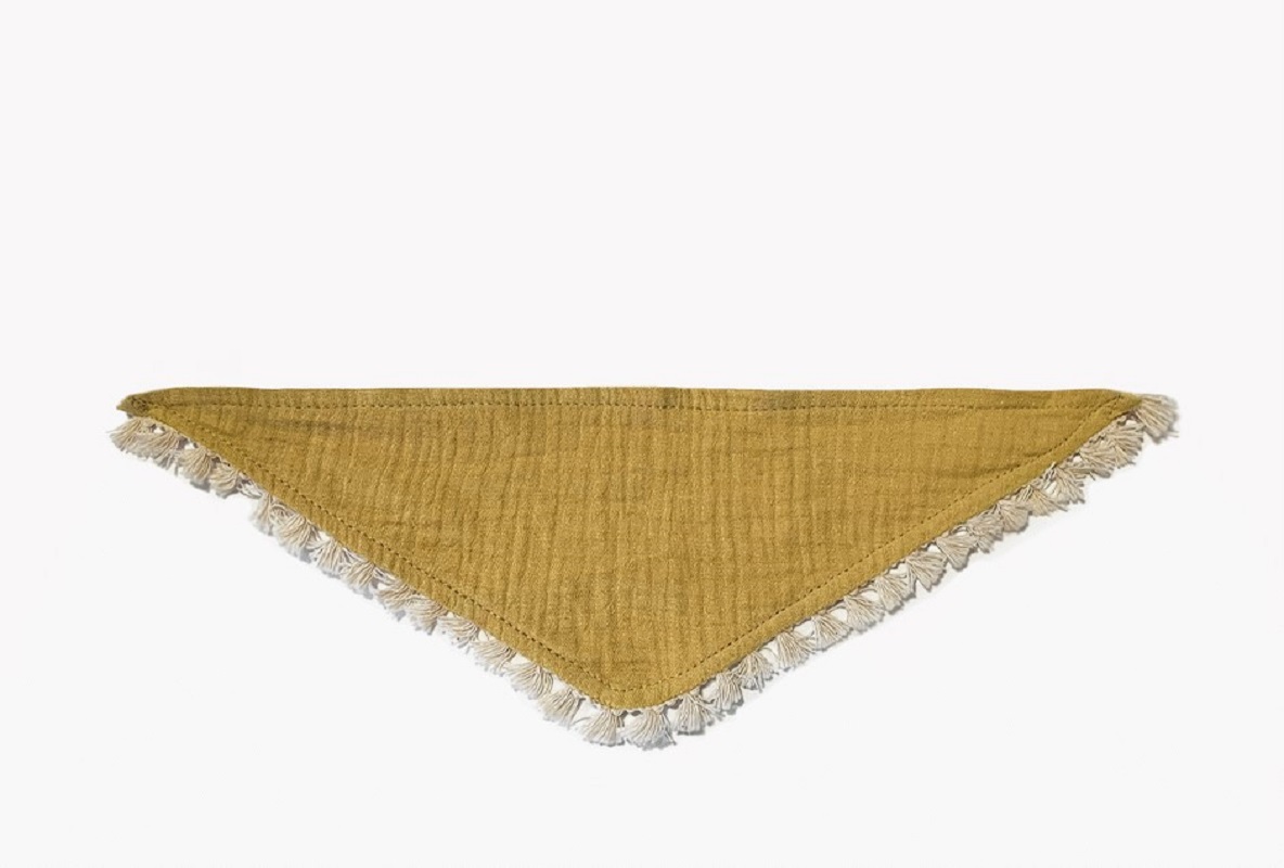 Tuch-senf Dreieckstuch, senfgelb, Baumwolle, weiße Fransen.