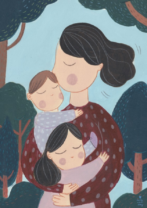 Capturadepantalla2021-04-18alas18-50-49_460x Illustration, Frau mit zwei Kindern, umarmend, Kleidung in Rot und Lila, gepunktete Muster, stilisierte Bäume im Hintergrund.