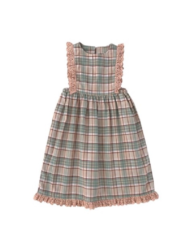 Kleid für Kleinkind, kariertes Muster in Grün, Beige und Rosa, Rüschen an Trägern und Saum, ärmellos, gerade Passform.