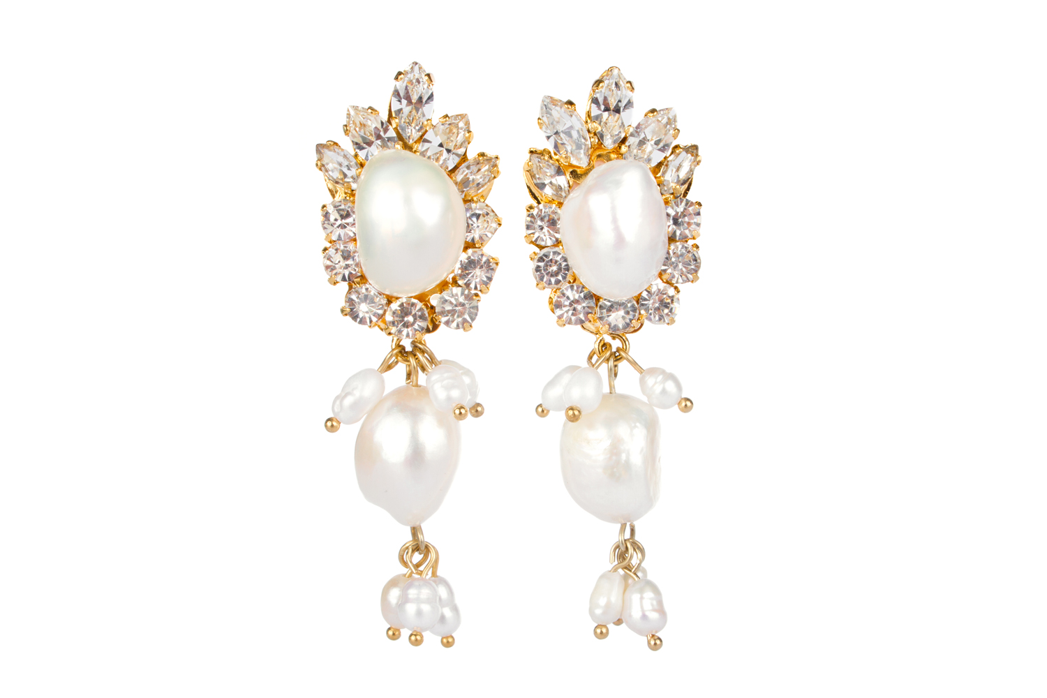 _MG_3634 Ohrringe, goldfarben, Perlen, Kristallsteine, tropfenförmig, elegant.