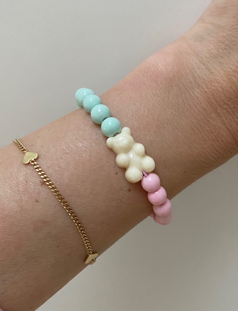 Armband mit Gummibärchen weiß