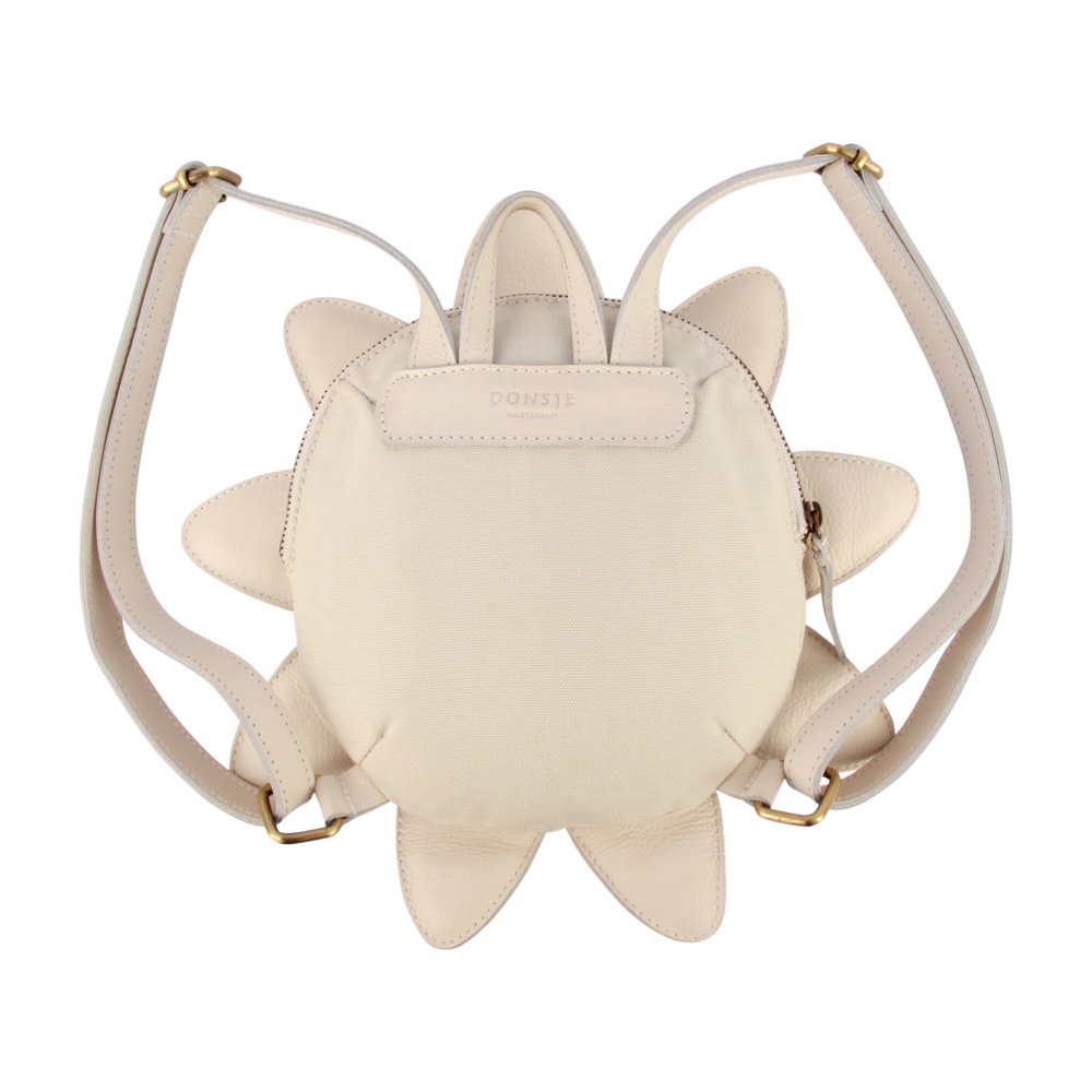 5006003_LE060_4 Rucksack, beige, Igel-Design, Leder-Details, verstellbare Träger, Reißverschluss, Markenaufdruck oben.