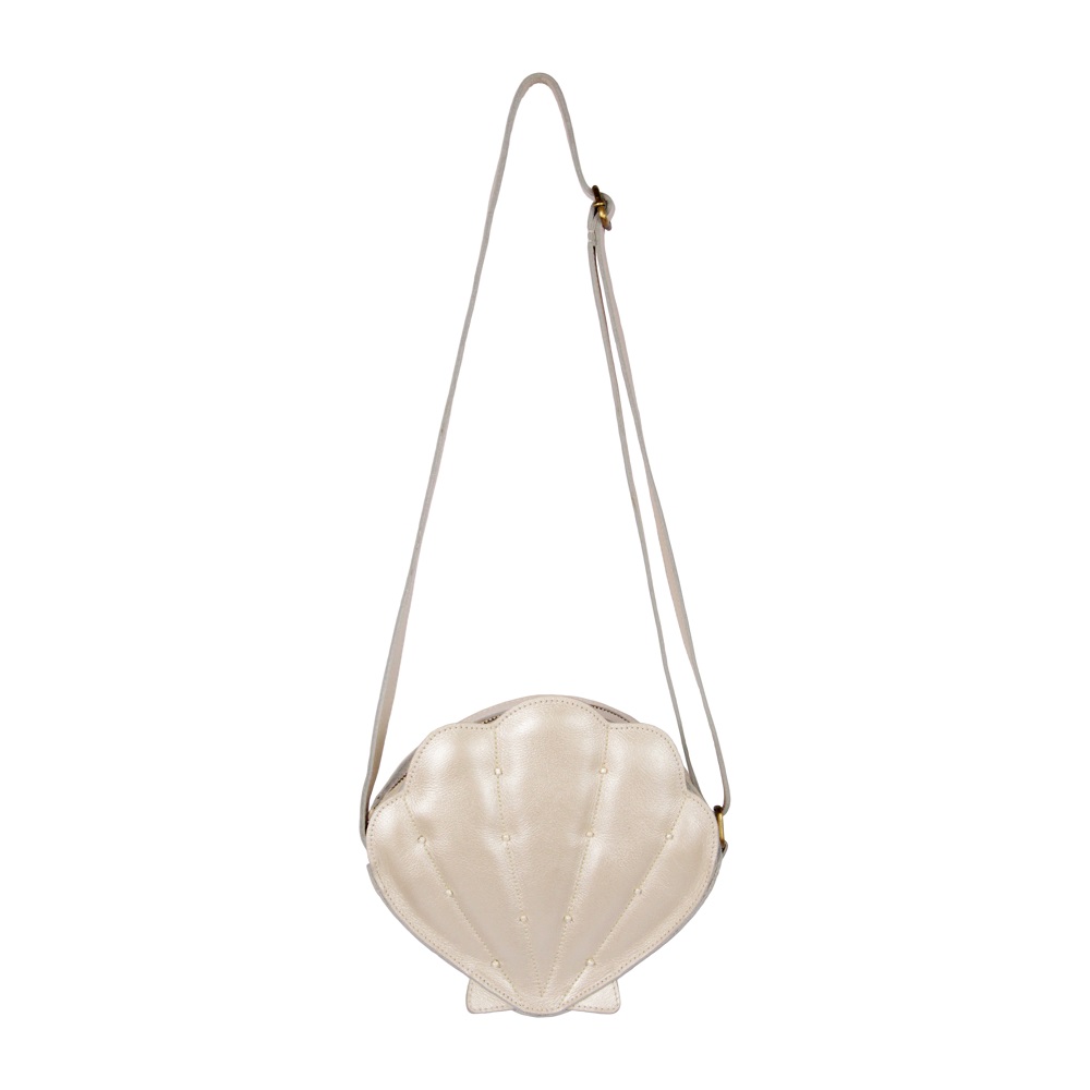 Shelly-Moon-Scallop-Full Handtasche, Muschelform, beige, verstellbarer Schulterriemen.